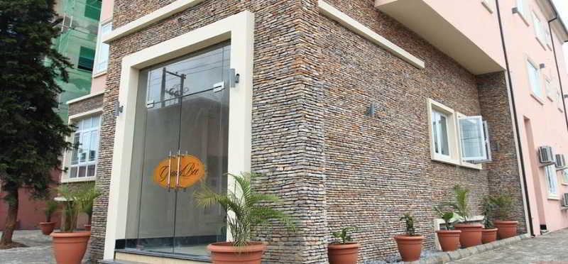 Grandbee Suites Ikeja Dış mekan fotoğraf