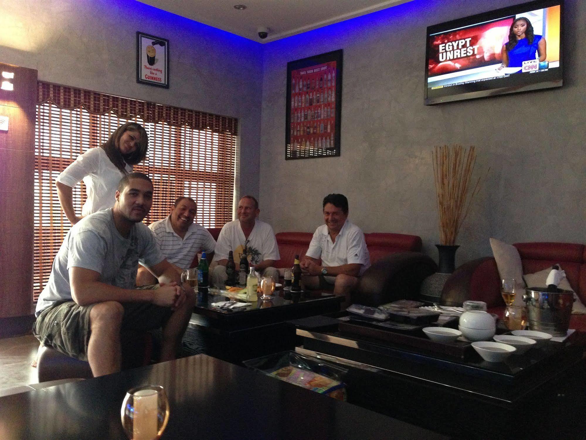 Grandbee Suites Ikeja Dış mekan fotoğraf